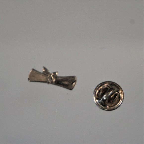 2 Lapel Pin Tie Tacks Cub Scouts Scientist Scope Award And Grad Diploma Scroll - Picture 8 of 8